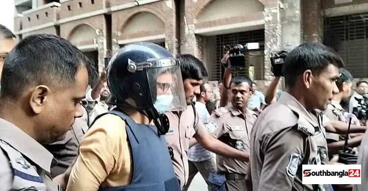 রিমান্ড শেষে কারাগারে দিলীপ আগরওয়ালা