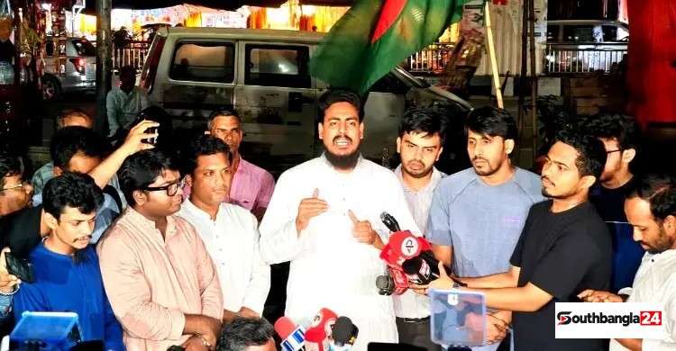 আইনশৃঙ্খলা পরিস্থিতির অবনতির জন্য স্বরাষ্ট্রমন্ত্রী দায়ী: আখতার হোসেন