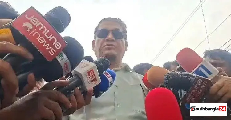 পুলিশের মতো দুজনকে দেখে দৌড় দেন দ্বীপরা, পরিচয় যাচাই চলছে: পিবিআই