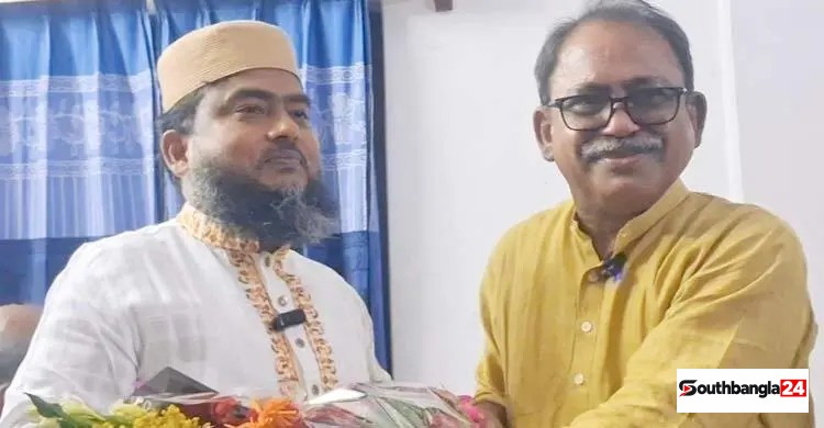ভোট শেষে সম্প্রীতির বার্তা, জামায়াত প্রার্থীর বাসায় ফুল নিয়ে ফয়সল
